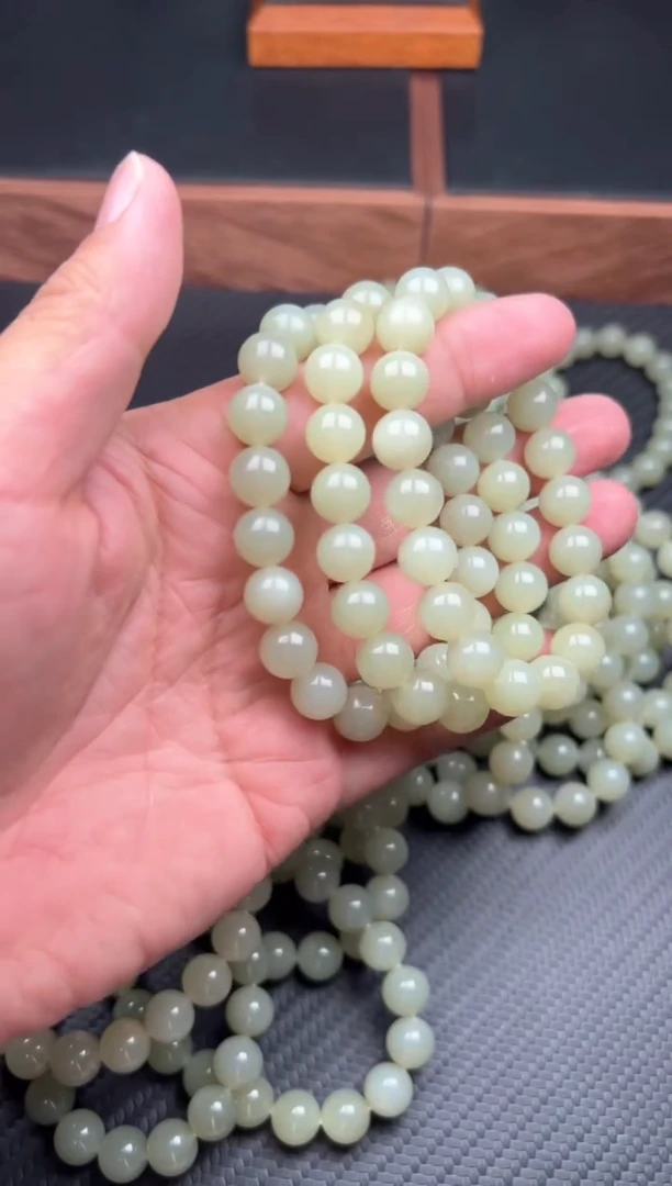 手串未镶嵌和田玉若羌微色差卡10Jm多样性发货拍一发一