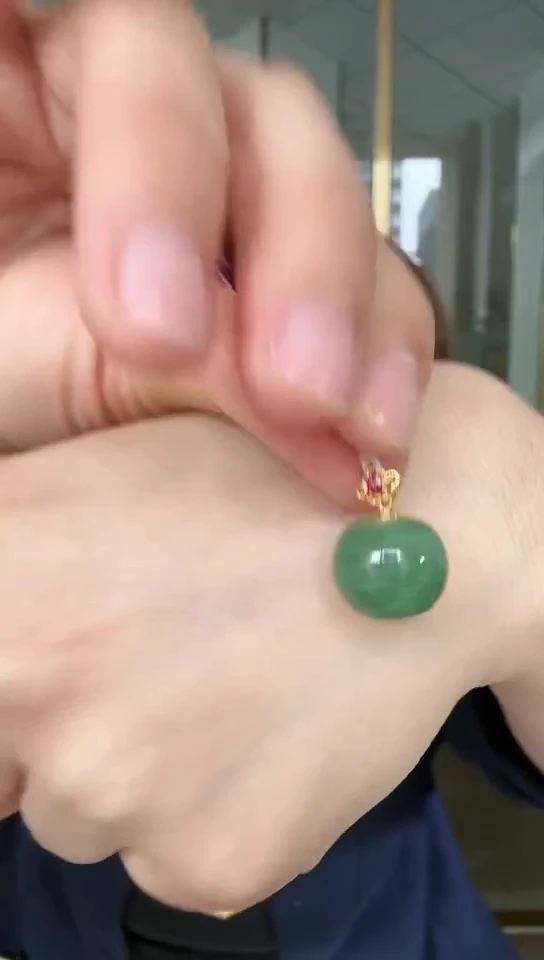 【闪购商品】和田玉挂坠18K金镶嵌挂坠4