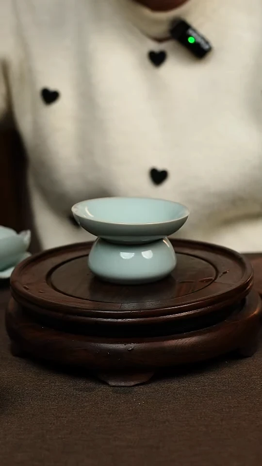 瓷片天青色斗笠茶漏 微瑕 不带礼盒