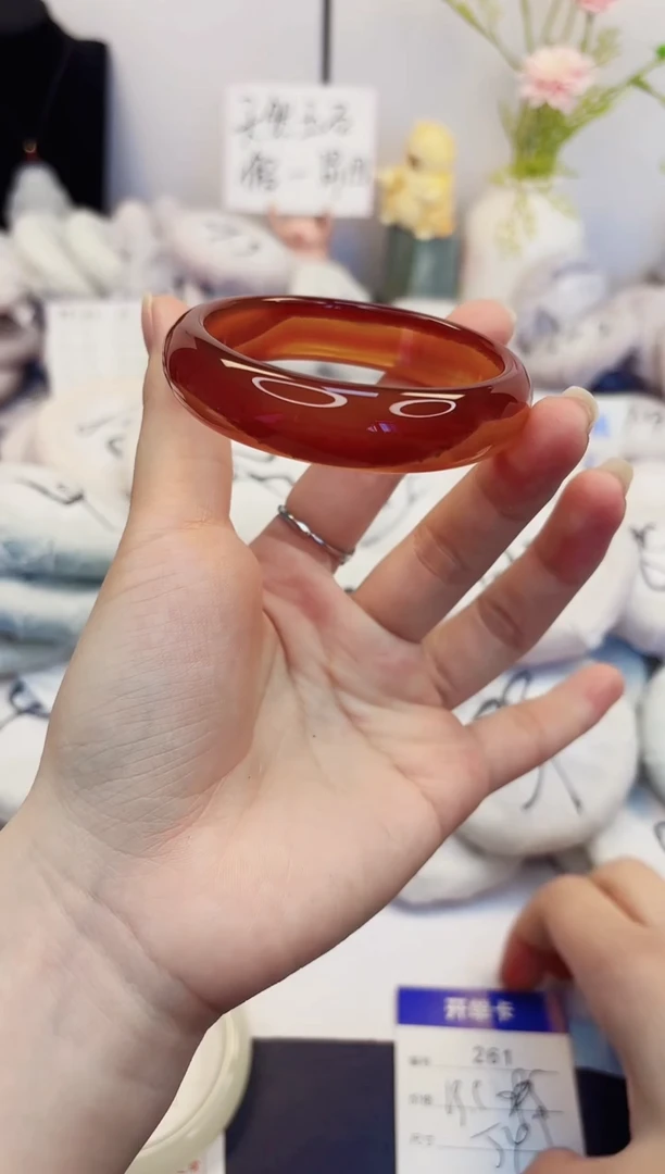 【闪购商品】石英质玉手镯未镶嵌261-玛瑙-圈口54