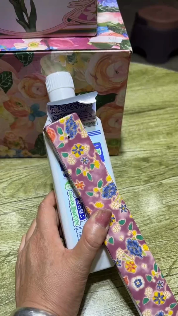 瓷片碗碟好物一件不留@@1