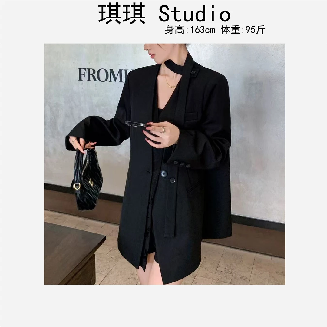 早春新款潮流气质时尚轻奢高级感纽扣飘带宽松百搭西装外套0817-D