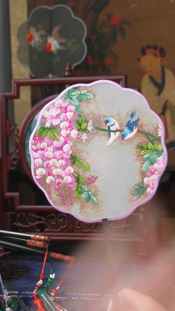 刺绣团扇-双面绣花非遗