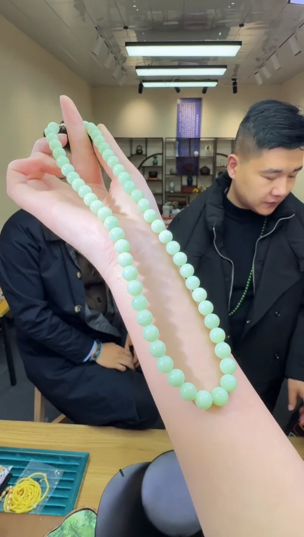 颈饰未镶嵌和田玉多样性发一件 463