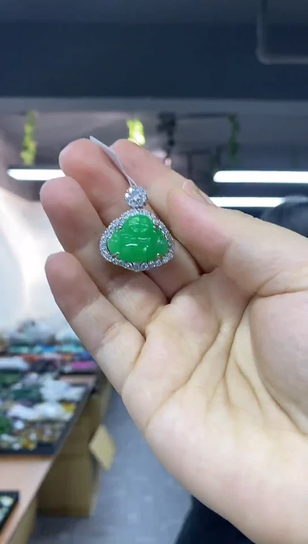 吊坠(不含链)未镶嵌翡翠多样性发其一颜色微差