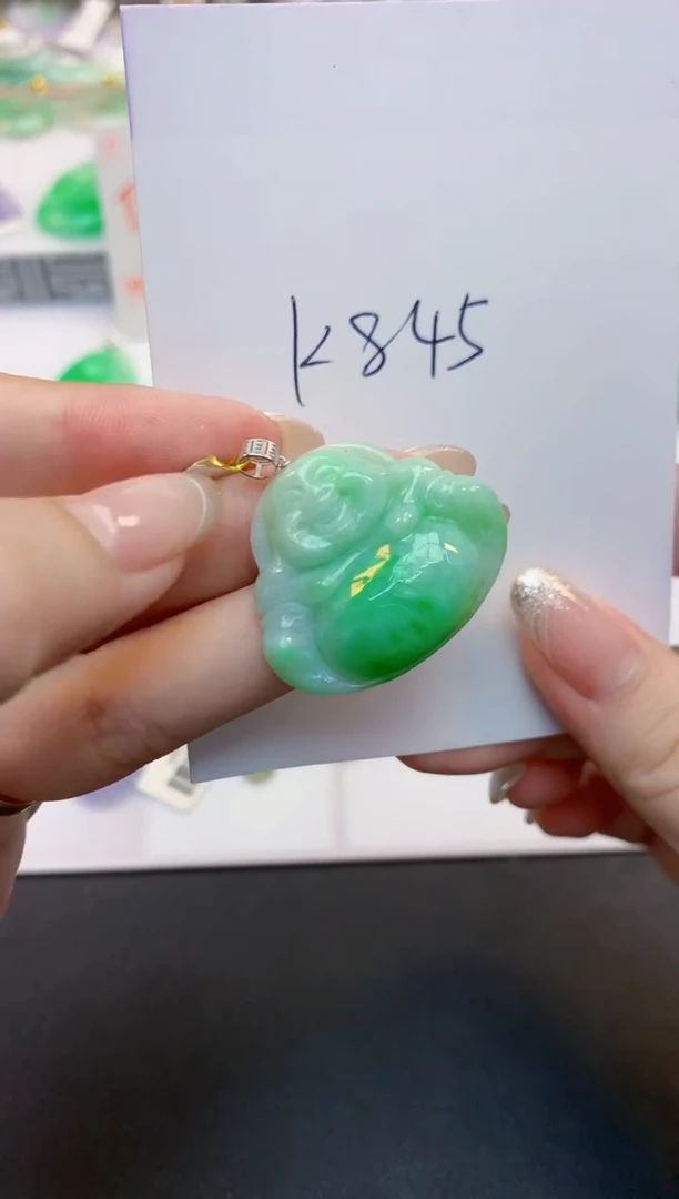 翡翠18K金镶嵌颈饰天然缅甸A货翡翠