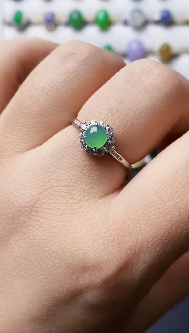 银S925镶嵌戒指翡翠3500