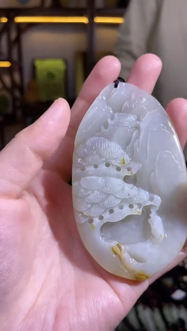 颈饰未镶嵌和田玉1