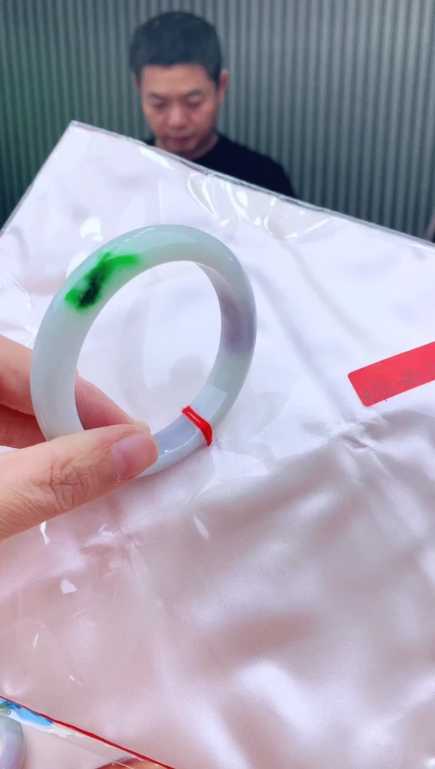 未镶嵌手镯翡翠111