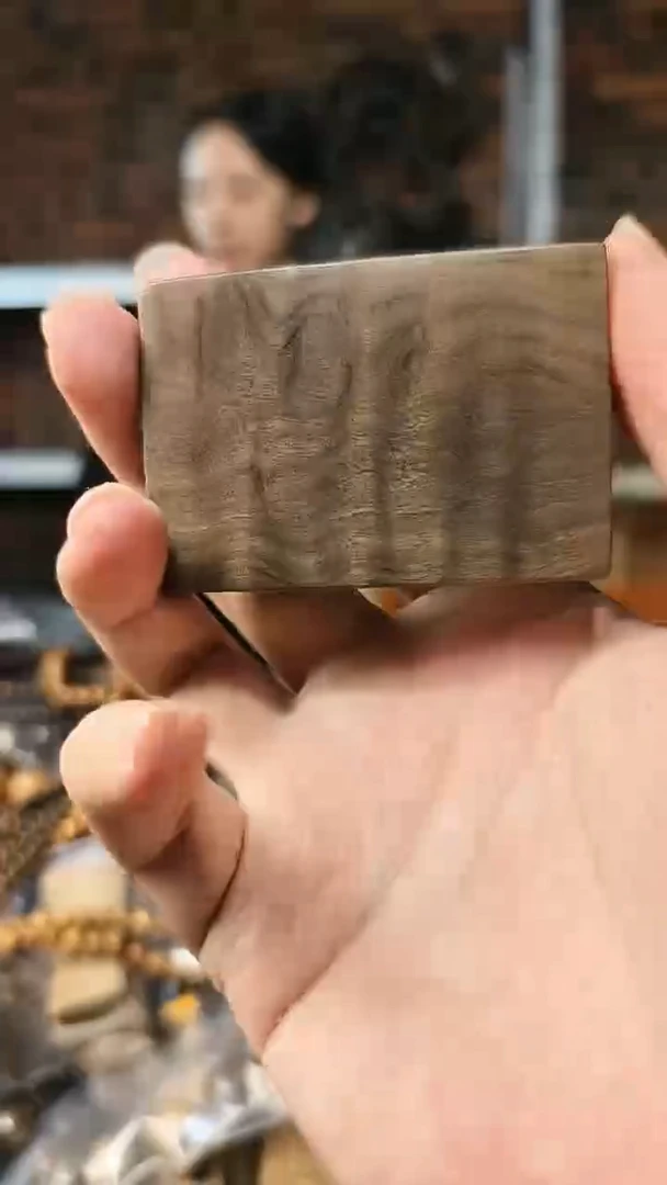 【闪购商品】金丝楠无事牌手把件