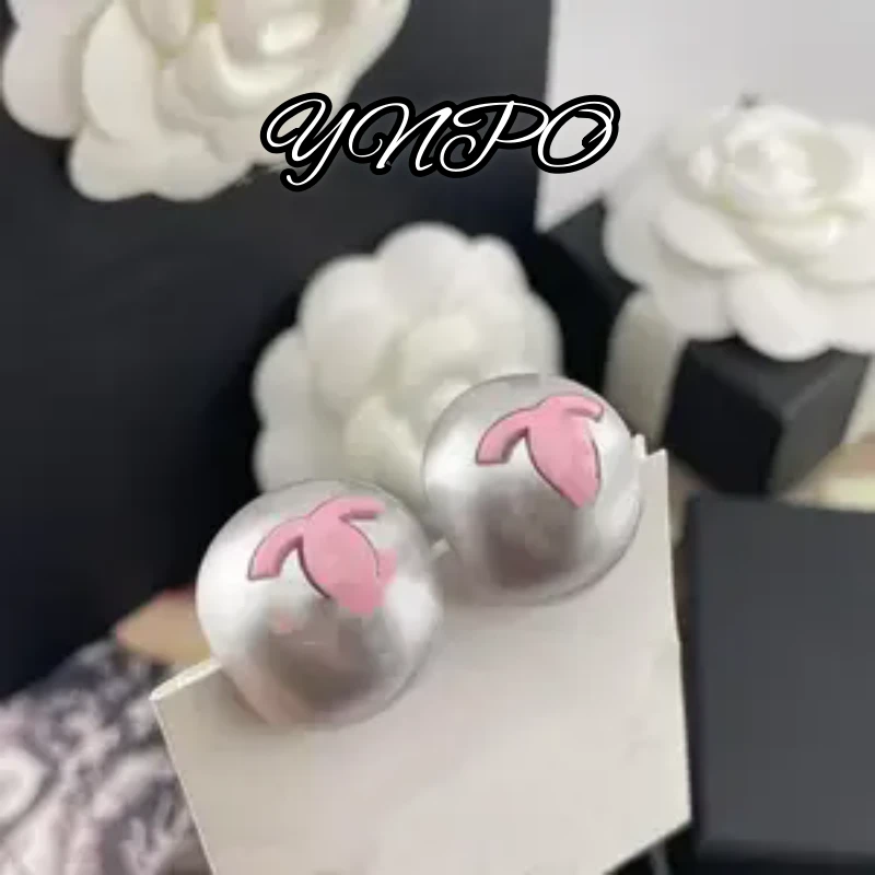 简约 经典 香耳钉