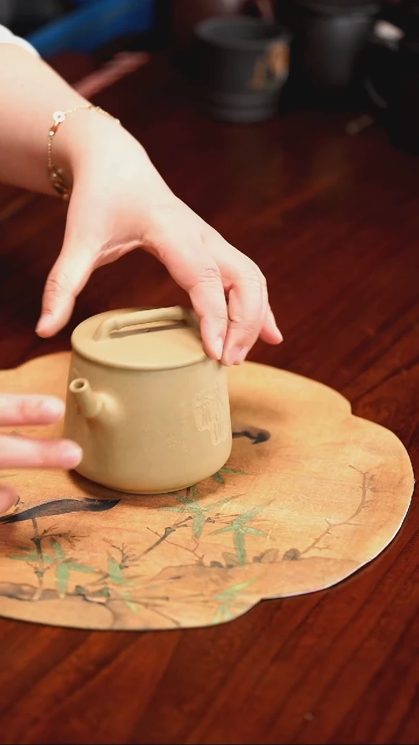 【闪购商品】紫砂茶杯0118011801180118