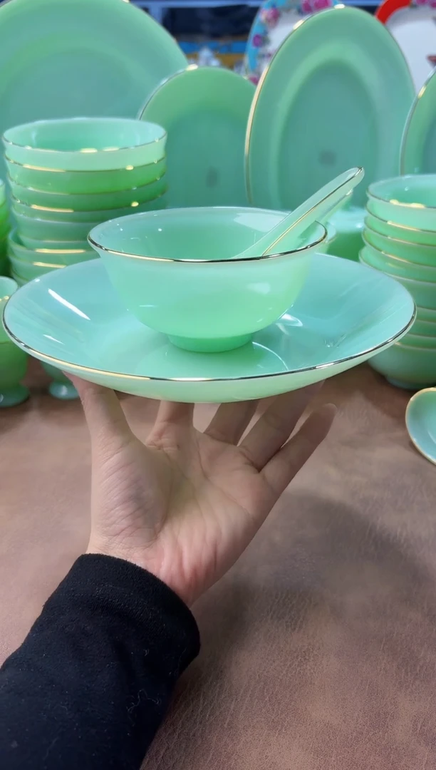 玉瓷三件套盘碗勺4套