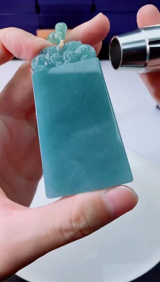 翡翠未镶嵌颈饰11111111