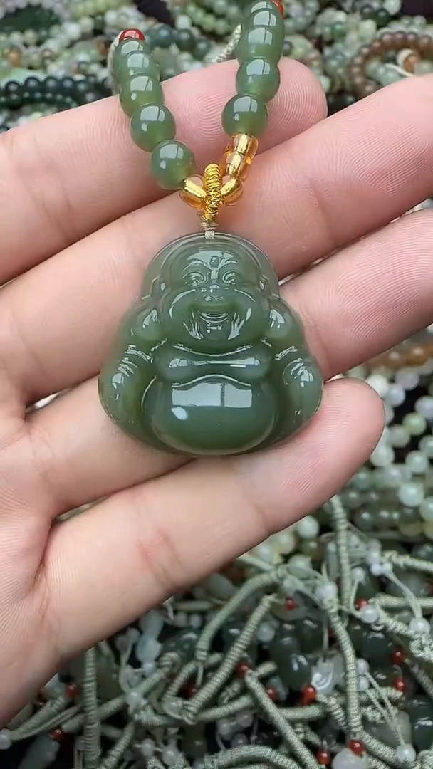 颈饰未镶嵌和田玉拍一发一