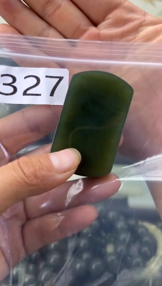 未镶嵌和田玉珠宝半成品牌子