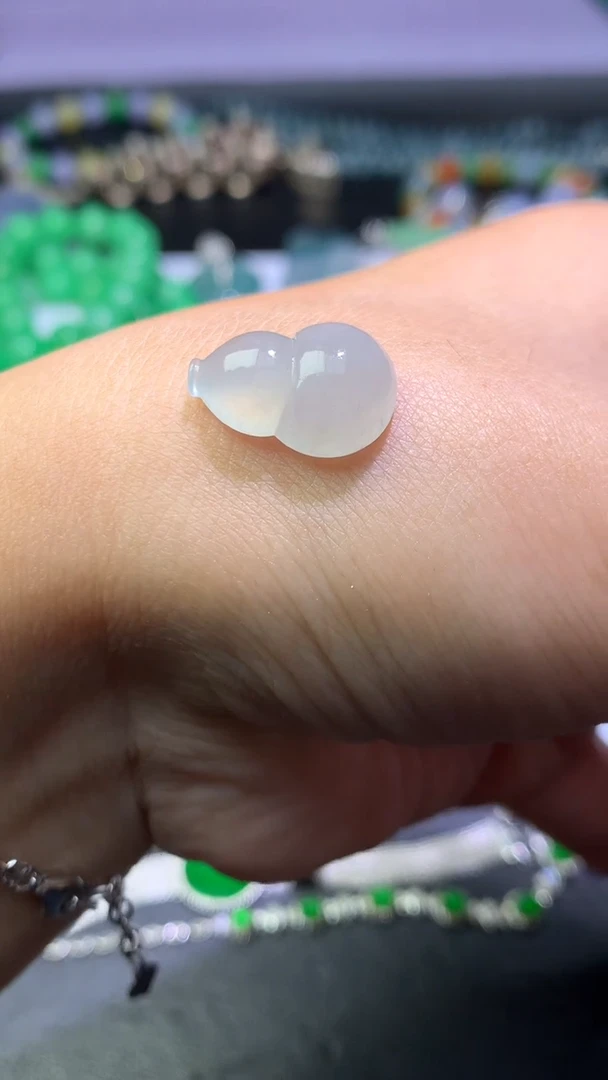 未镶嵌定制翡翠毛货