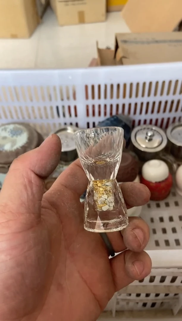 杯无运费险有瑕疵的摄影的产品有使用过的痕迹有点脏介意勿拍