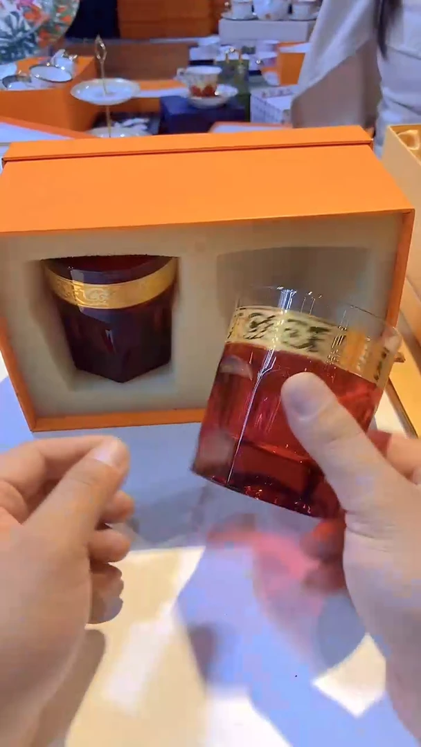 鸿辉家品牌瓷器,京东包邮!