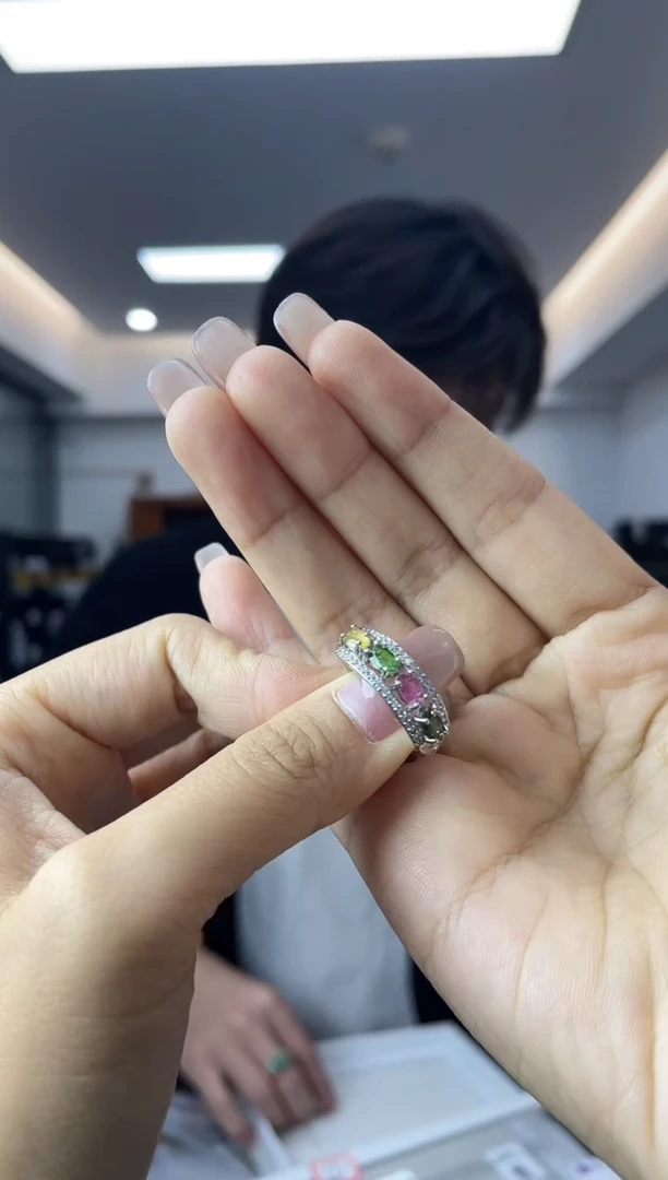 ·未镶嵌碧玺多样性一件发货