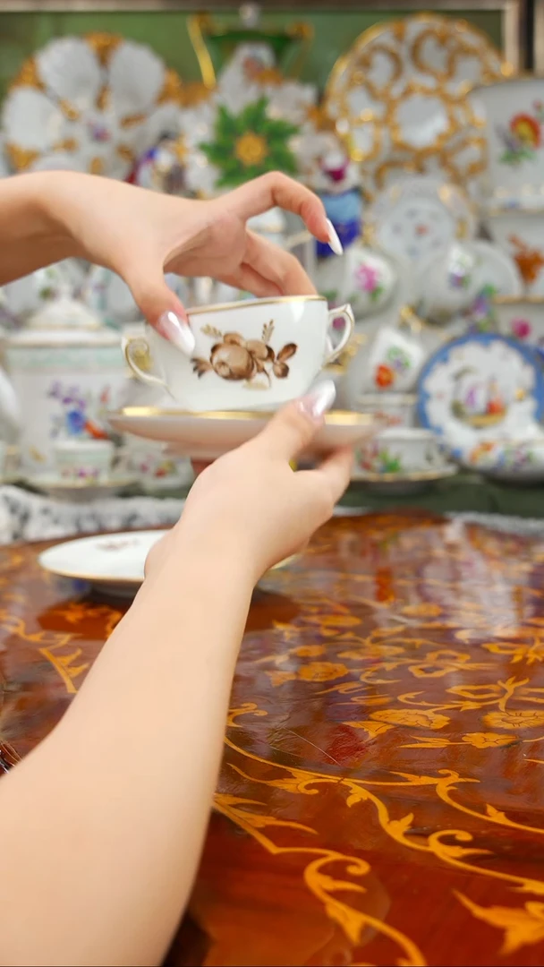 骨瓷米多家中古瓷器如图所示149