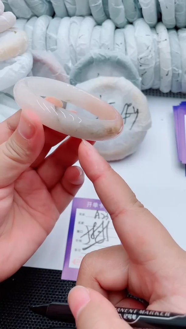 石英质玉手镯未镶嵌A230-58-59