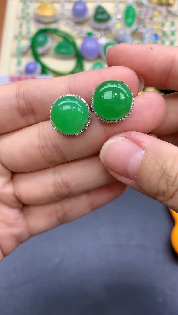 18K金镶嵌翡翠耳饰395-中国好珍宝