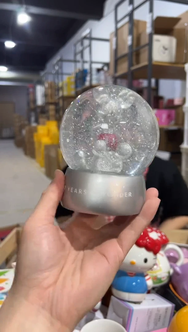 【闪购商品】杯原盒米奇100周年水晶球鼓泡北方勿拍