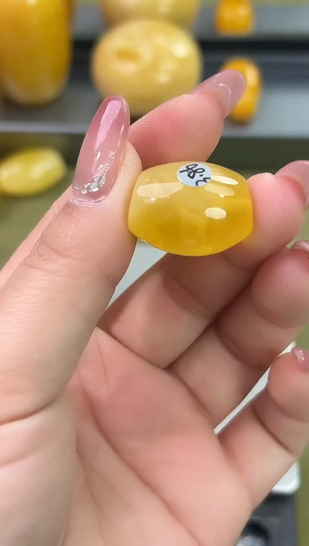 裸石琥珀未镶嵌天然琥珀蜜蜡吊坠