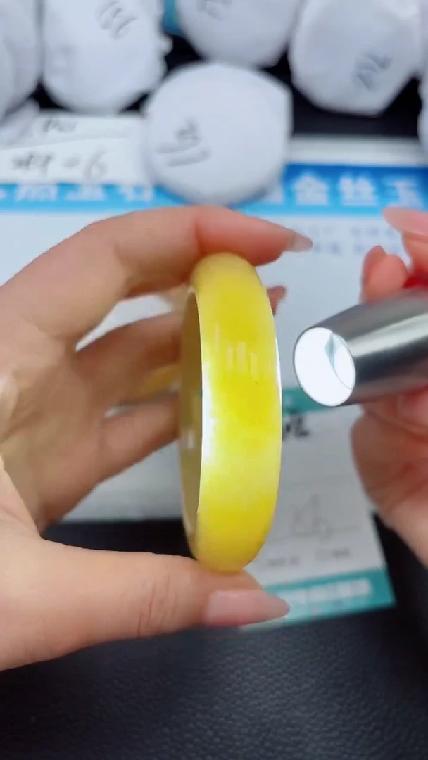 【闪购商品】石英质玉手镯未镶嵌508