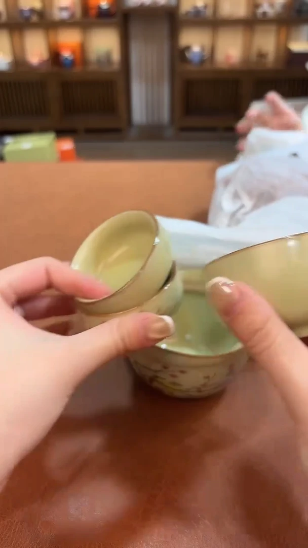 今天我在喝茶你在干嘛