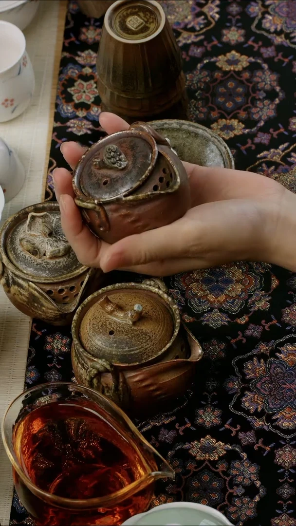 半闲记莲蓬柴烧宝瓶