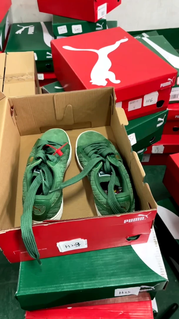 彪马时尚休闲运动鞋 35.5M   N109