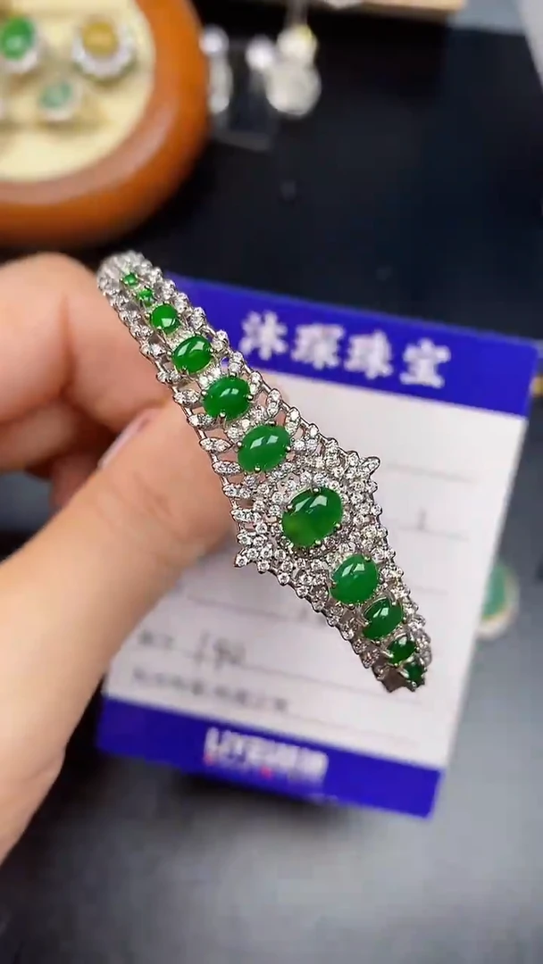 银S925镶嵌戒指翡翠1400