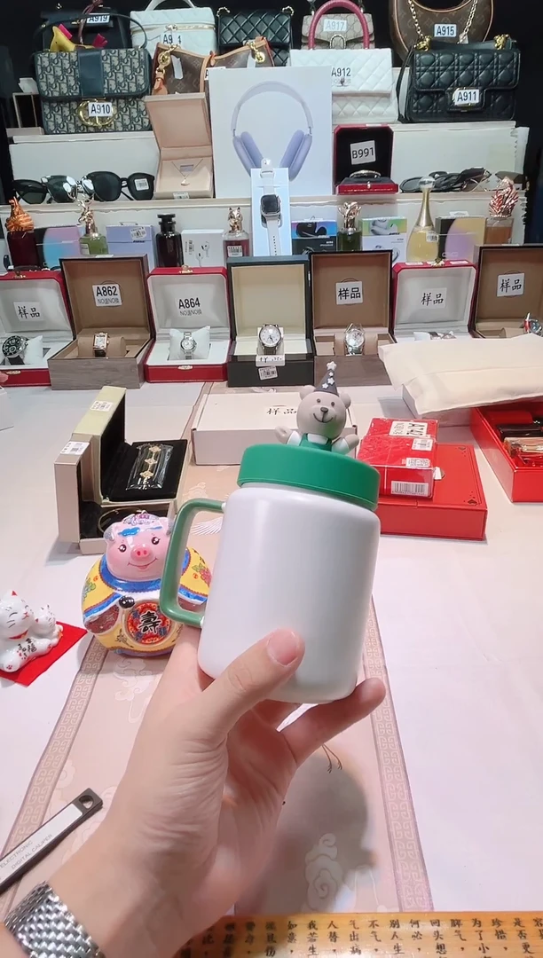 瓷片瓷器 库房到期 全部地板价@@1