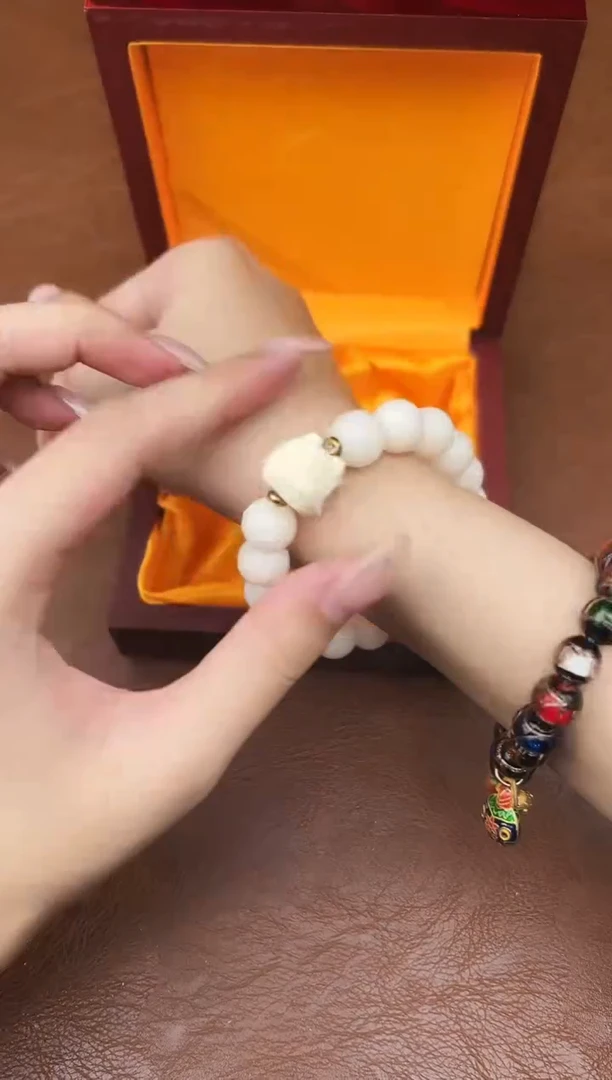 万家文玩阁白玉菩提链接@@SP014