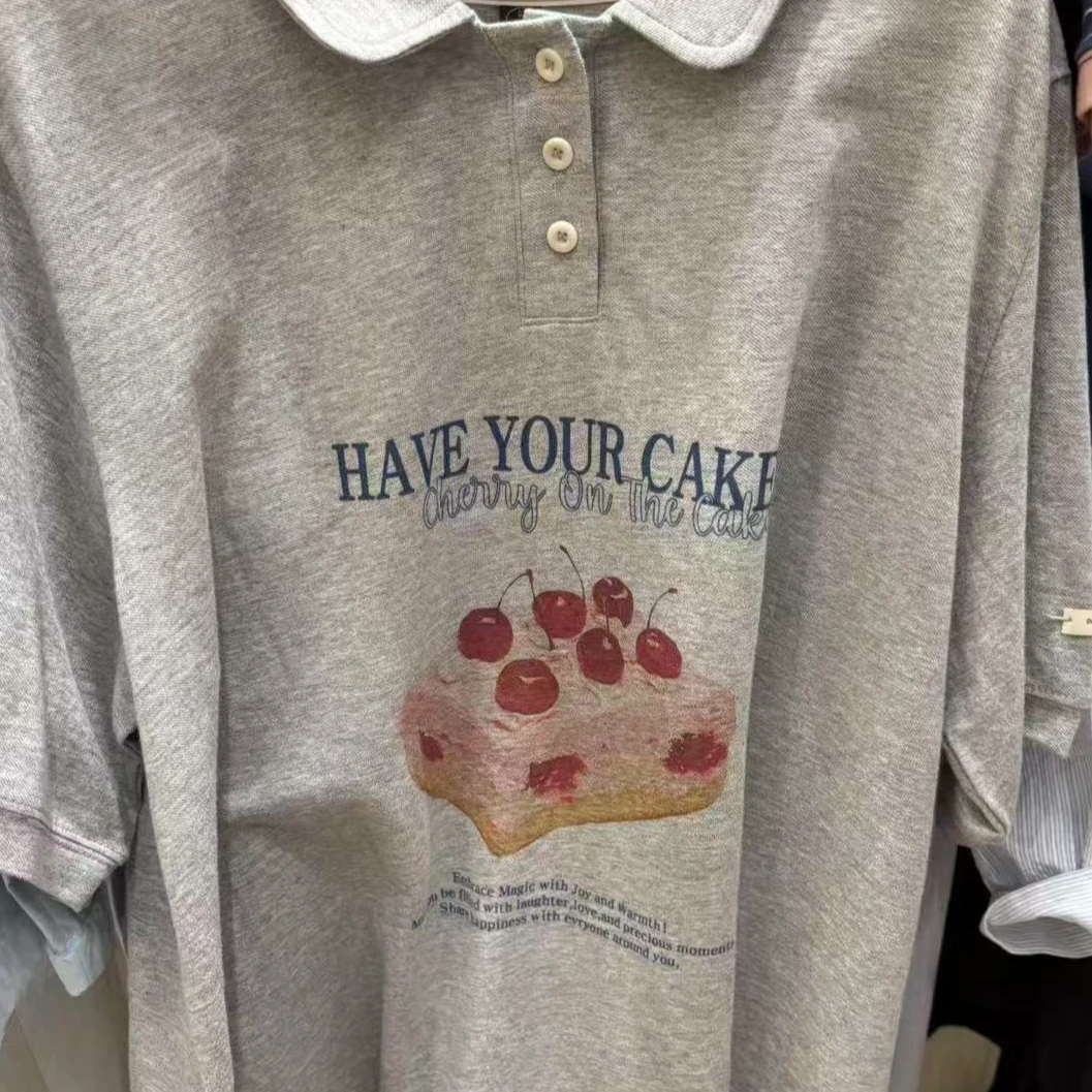 【NO退NO换】韩国东大门2025夏款灰色polo领蛋糕小标T