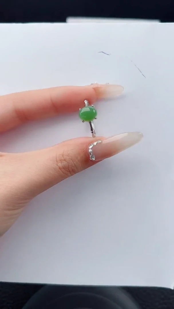 未镶嵌戒指和田玉碎玉微色差T