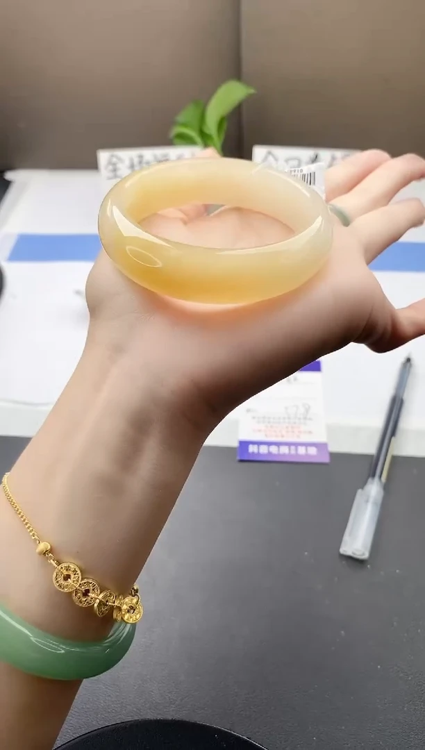 石英质玉手镯未镶嵌j62-H1多样性发货57+