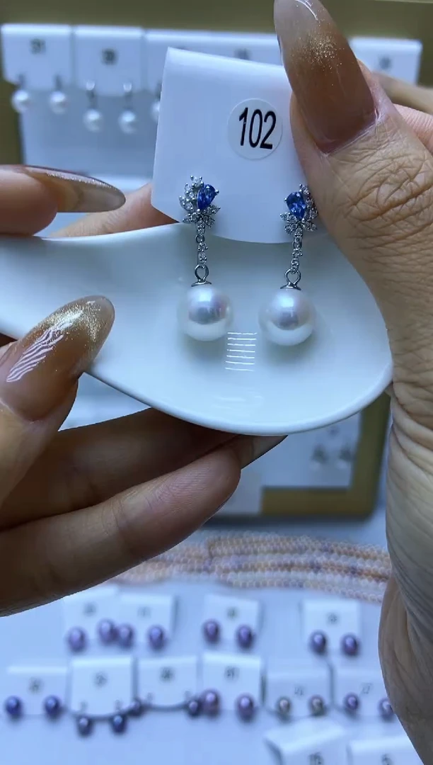 银S925镶嵌耳饰淡水珍珠102