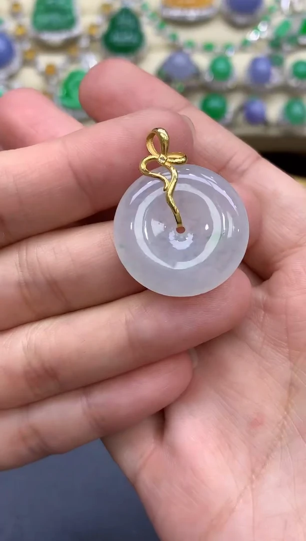 颈饰18K金镶嵌翡翠26-中国好珍宝