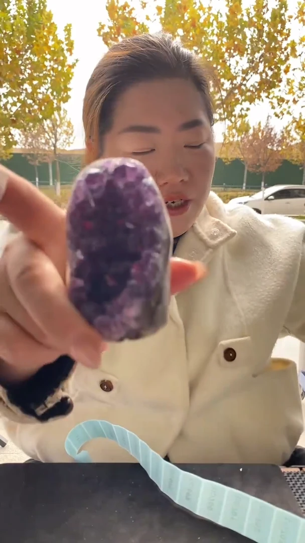 未镶嵌珠宝半成品水晶紫水晶洞D689