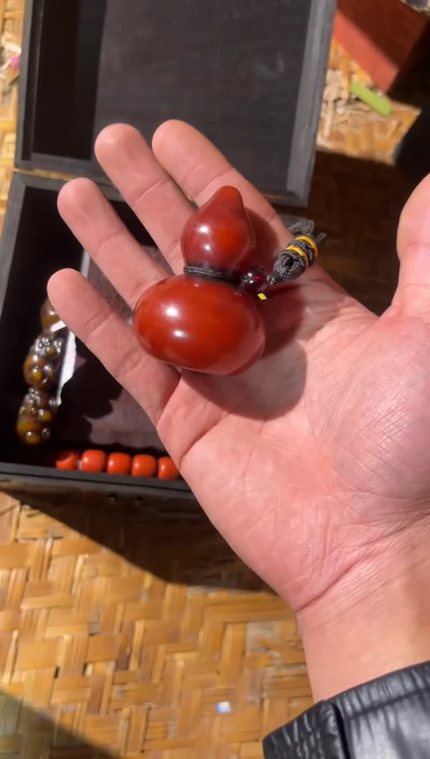 【闪购商品】蜜蜡裸石未镶嵌75羊羊羊羊羊羊羊羊