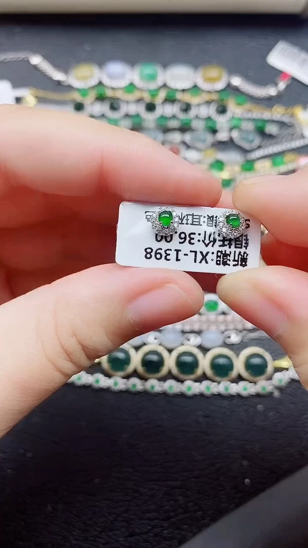 银S925镶嵌戒指翡翠1