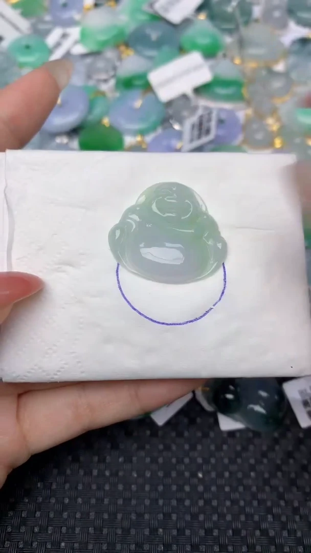 翡翠未镶嵌颈饰天然翡翠a货