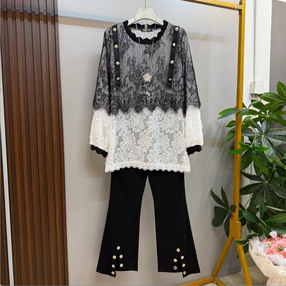 秋季新款胖妹妹时尚洋气宽松百搭蕾丝拼接韩版宽松上衣十扣裤