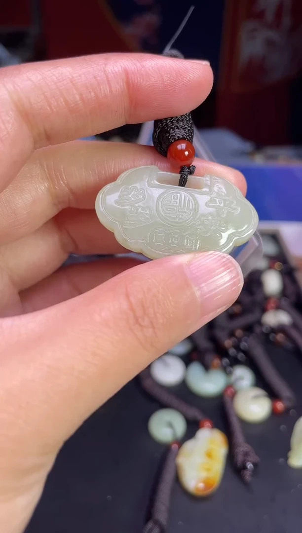 颈饰未镶嵌和田玉23