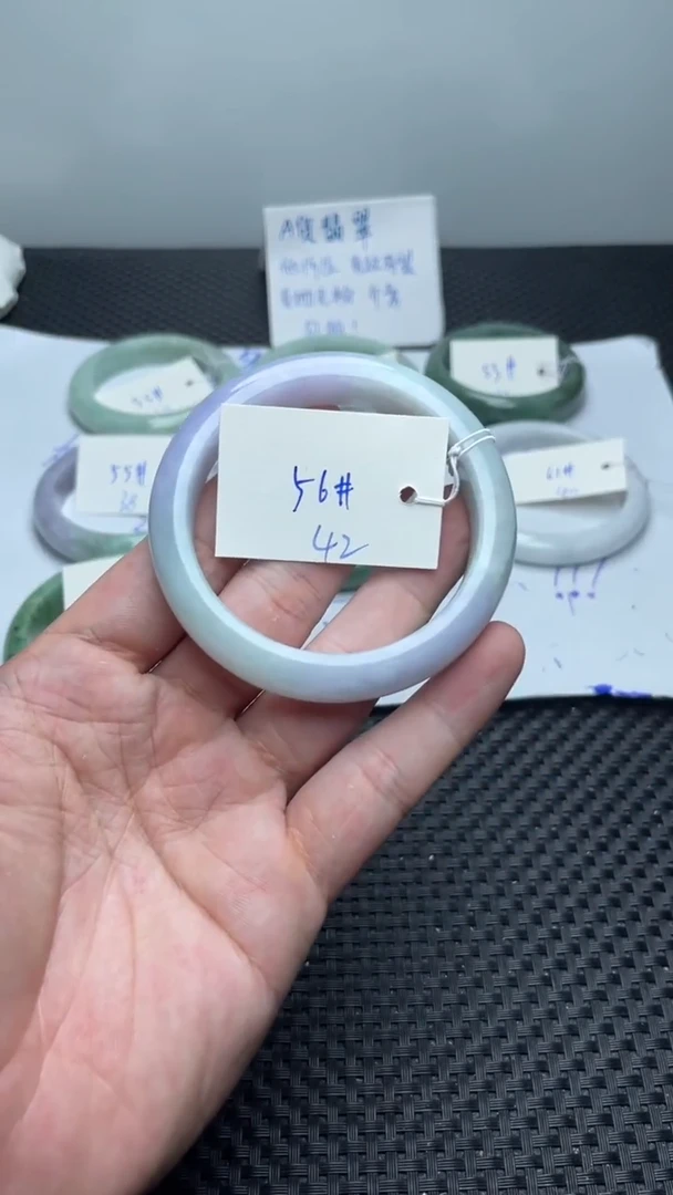 未镶嵌手镯翡翠42