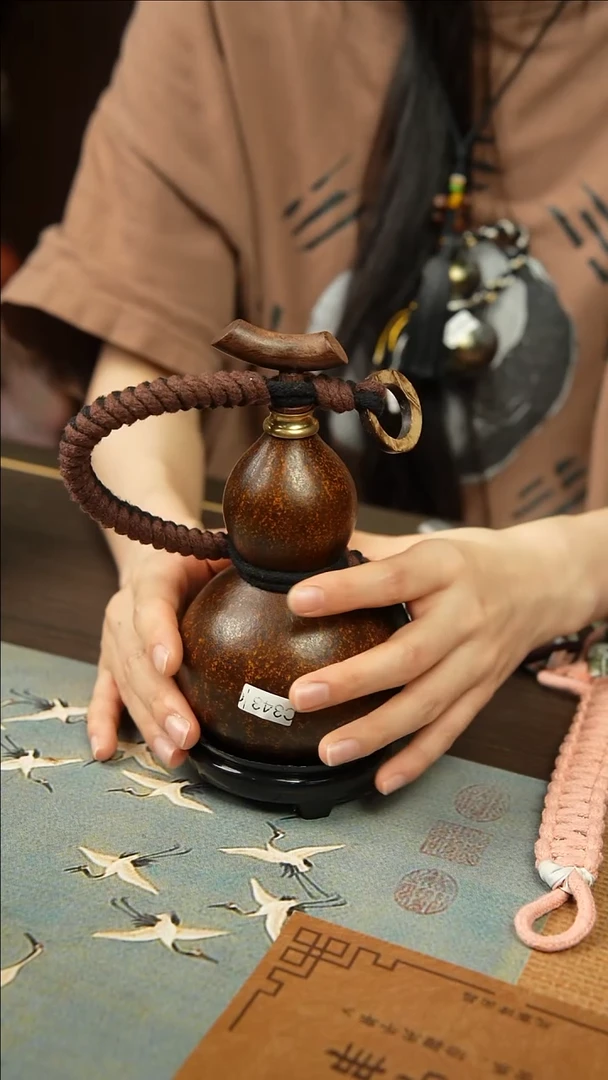 343号500ml左右非遗大漆酒葫芦