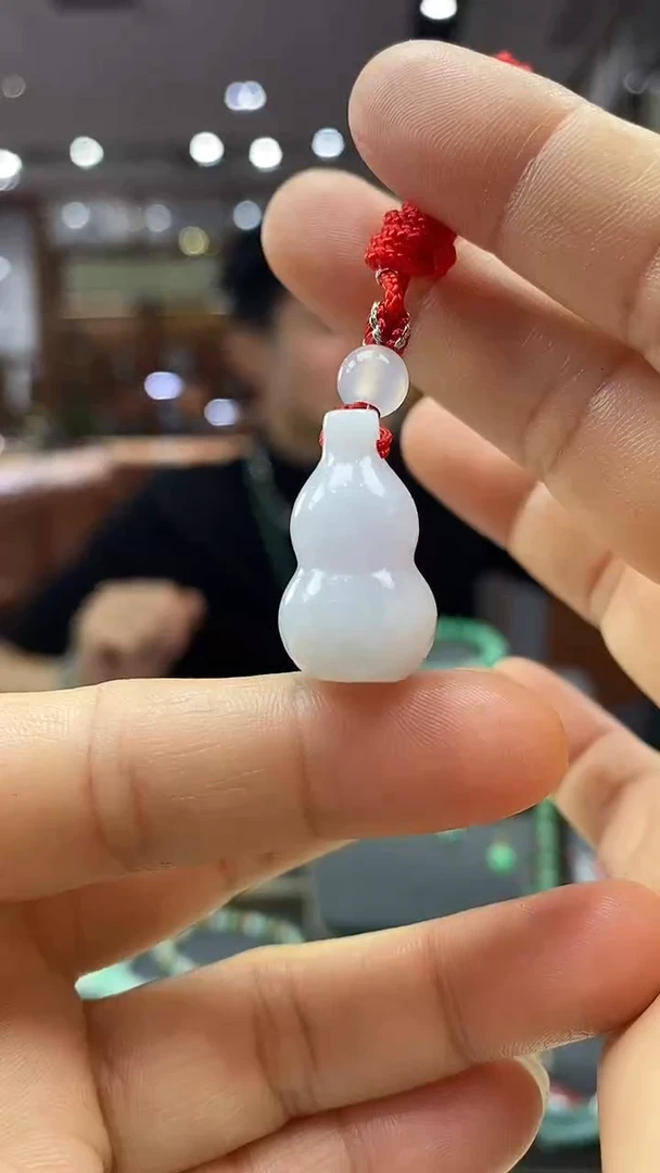 颈饰未镶嵌翡翠葫芦